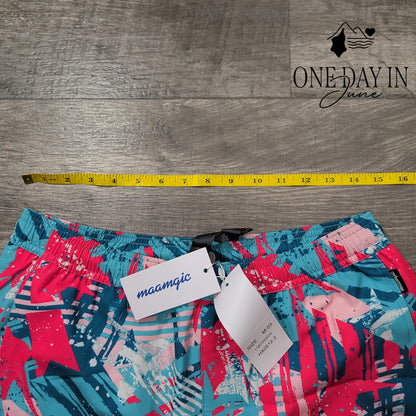 Maamgic Boardshorts Size M
