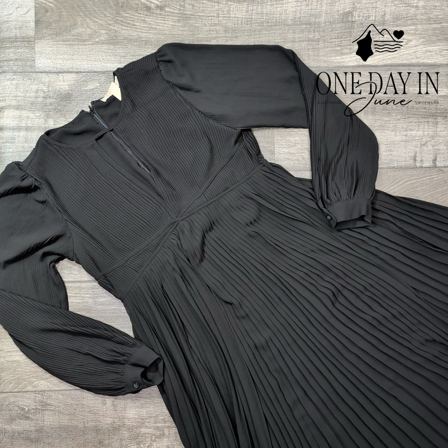 Michael Kors Long Sleeve Dress Size M