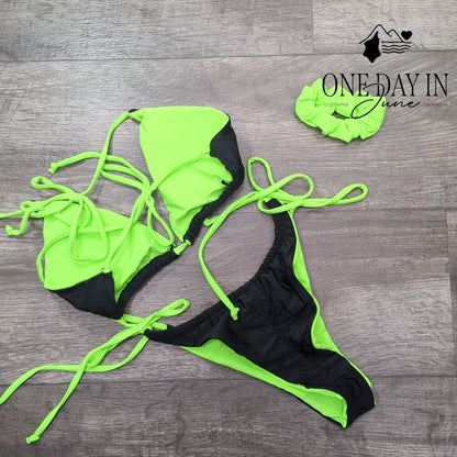 CharmLeaks Womens Triangle Tie Side Bikini Swimsuit Black Neon Green Size L
