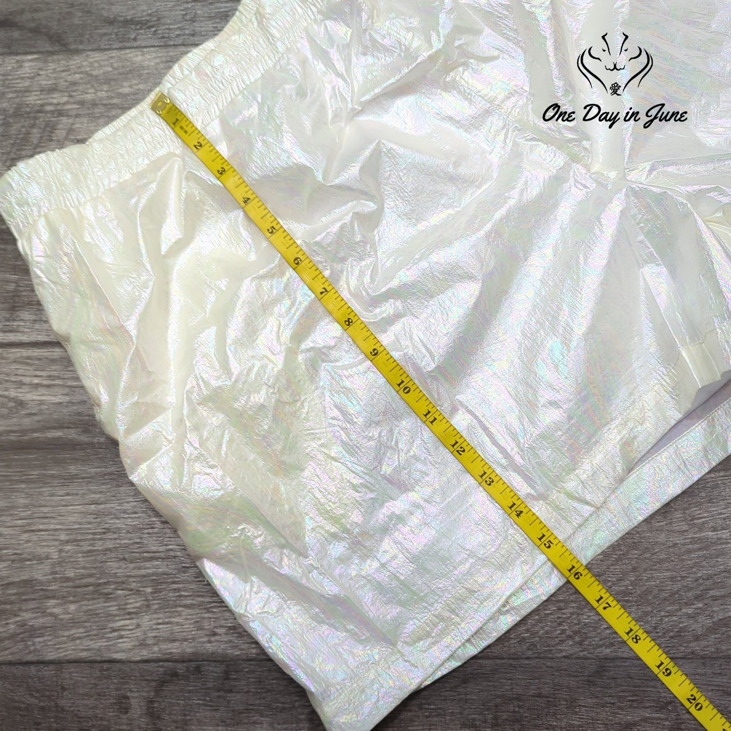 BP Plus Size Shiney Shorts Size 3X