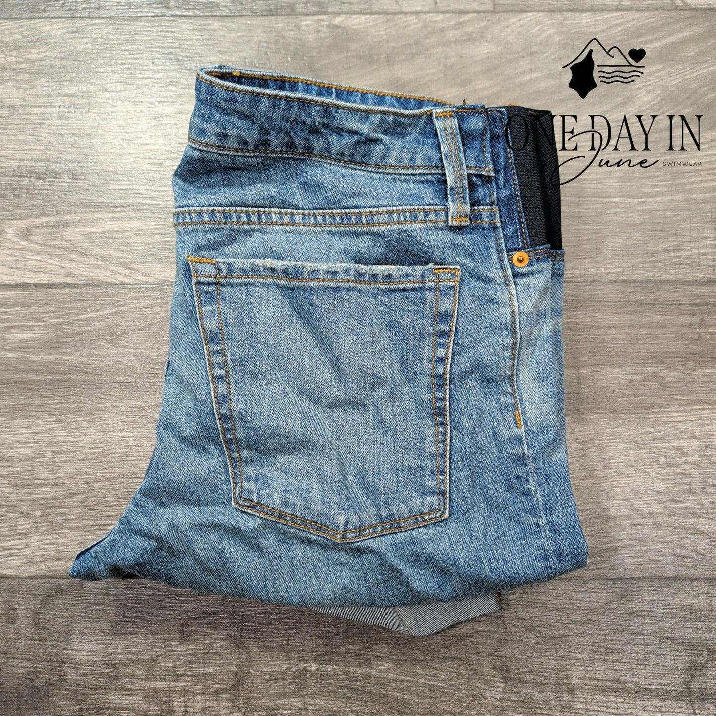 Isabel Maternity by Ingrid & Isabel Maternity STraight Leg Jeans Size 10