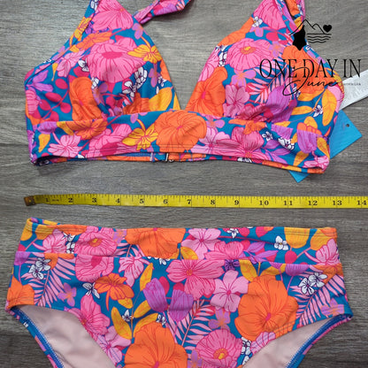 Cupshe Ruffle Shoulder Bikini Swimsuit Size S
