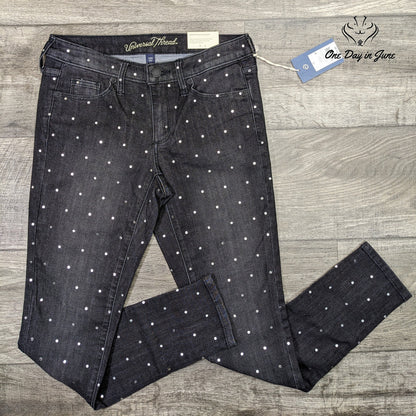 Universal Thread Mid Rise Skinny Jeans Size 2