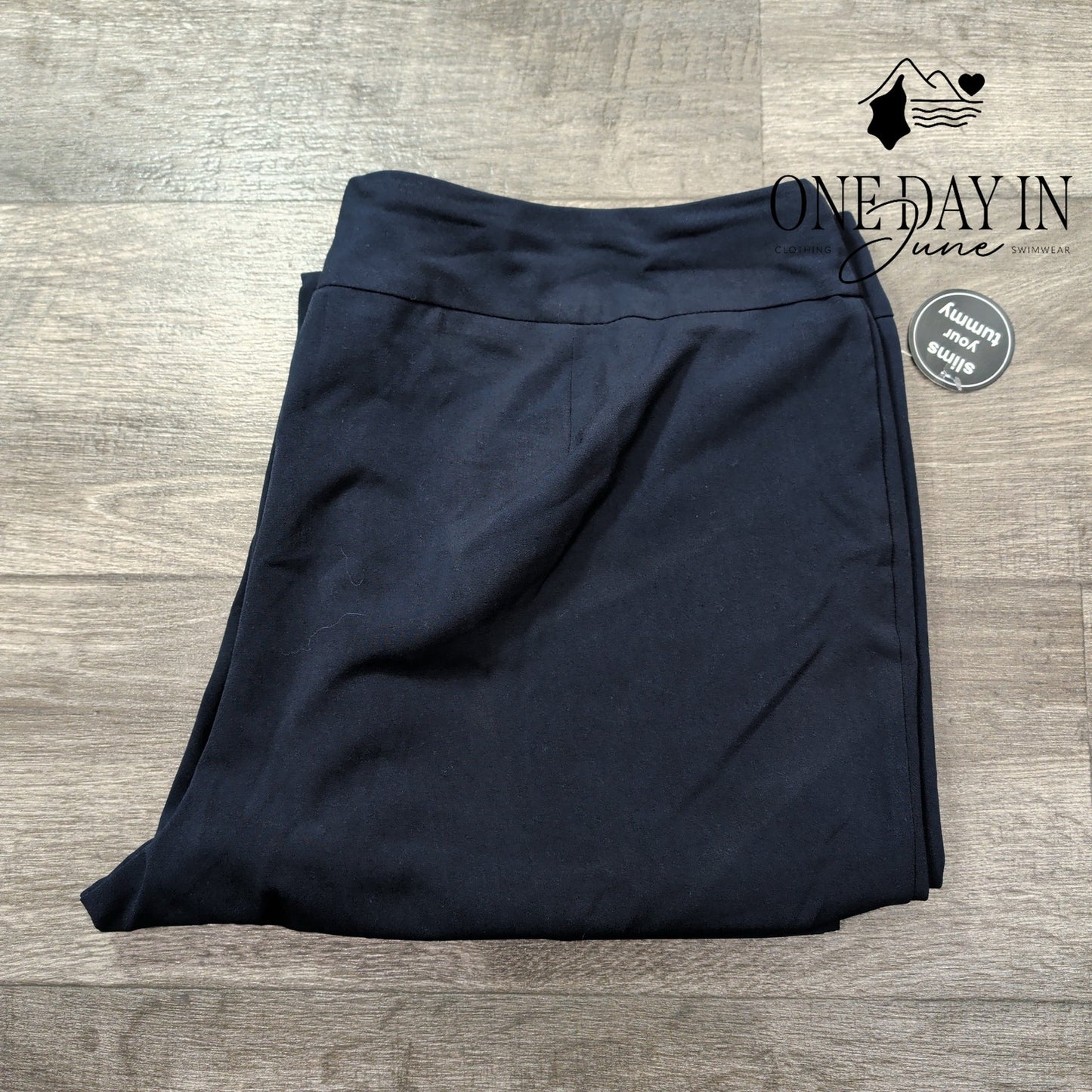Avenue Petite Tummy Control Pull On Pants Size 20P