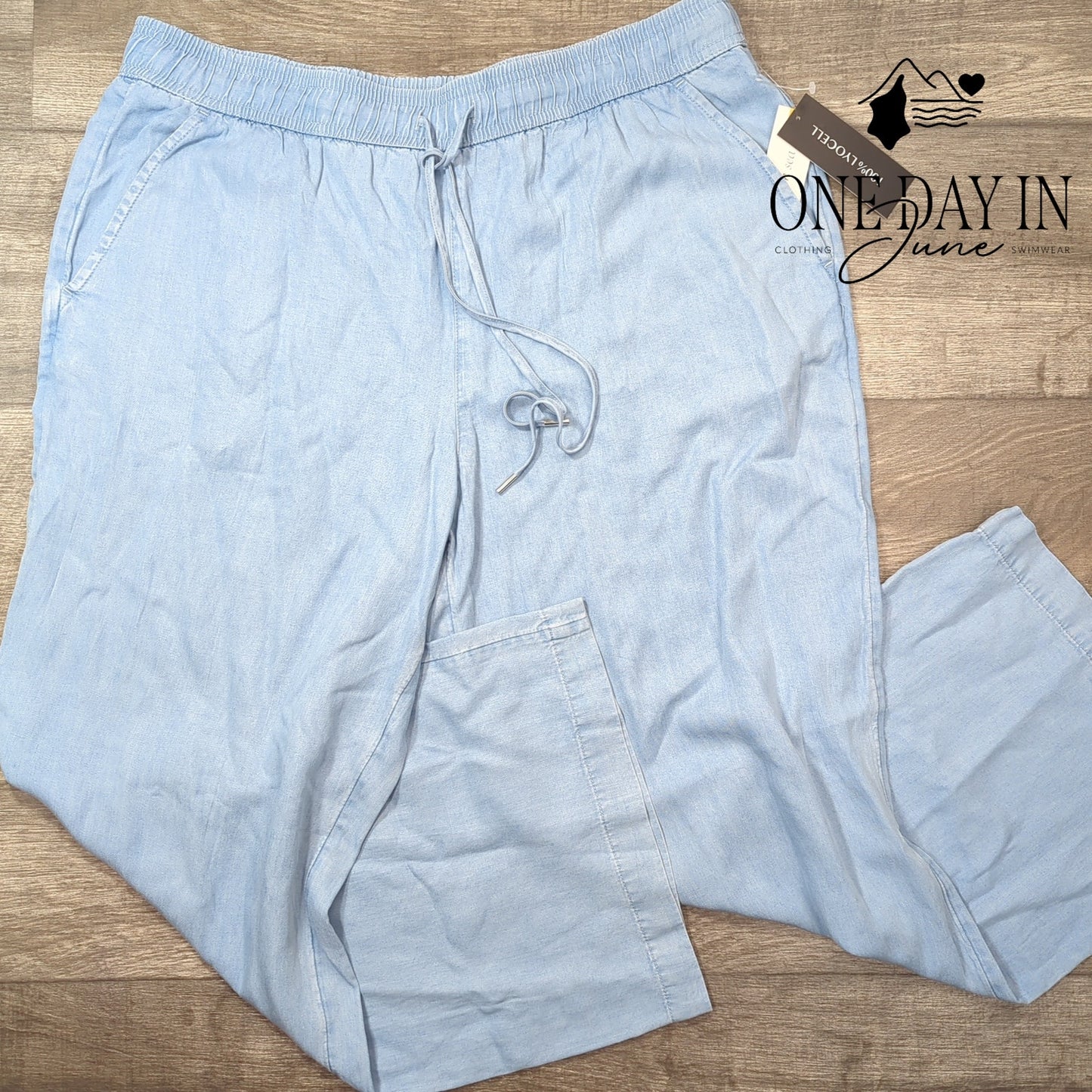 Land n Sea Light Wash Wide Leg Drawstron Pants Size XL