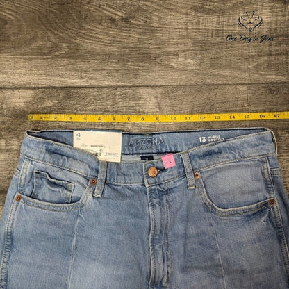 Arizona Jean Co. Juniors Hi Rise Bootcut Jeans Size 13