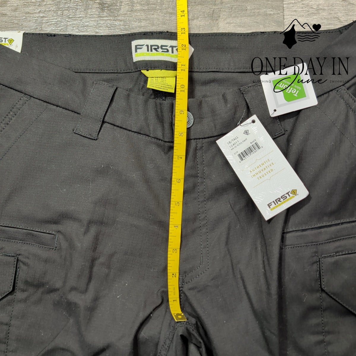 First Tactical Women's V2 Tactical Cargo Pants Black NWT Size 18T