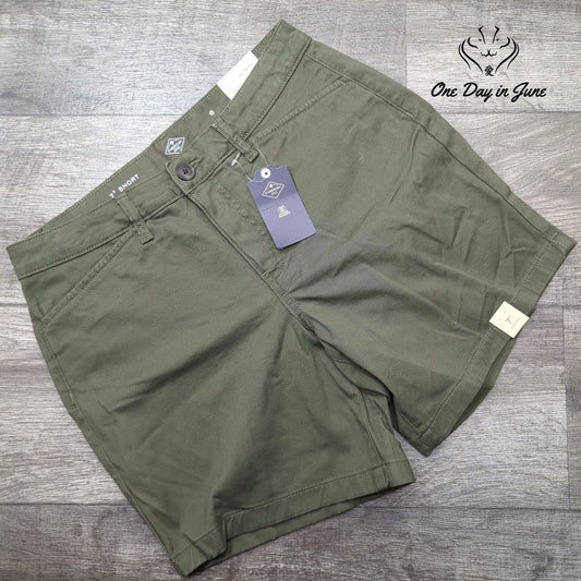 St. John's Bay Mid Rise Shorts Size 6