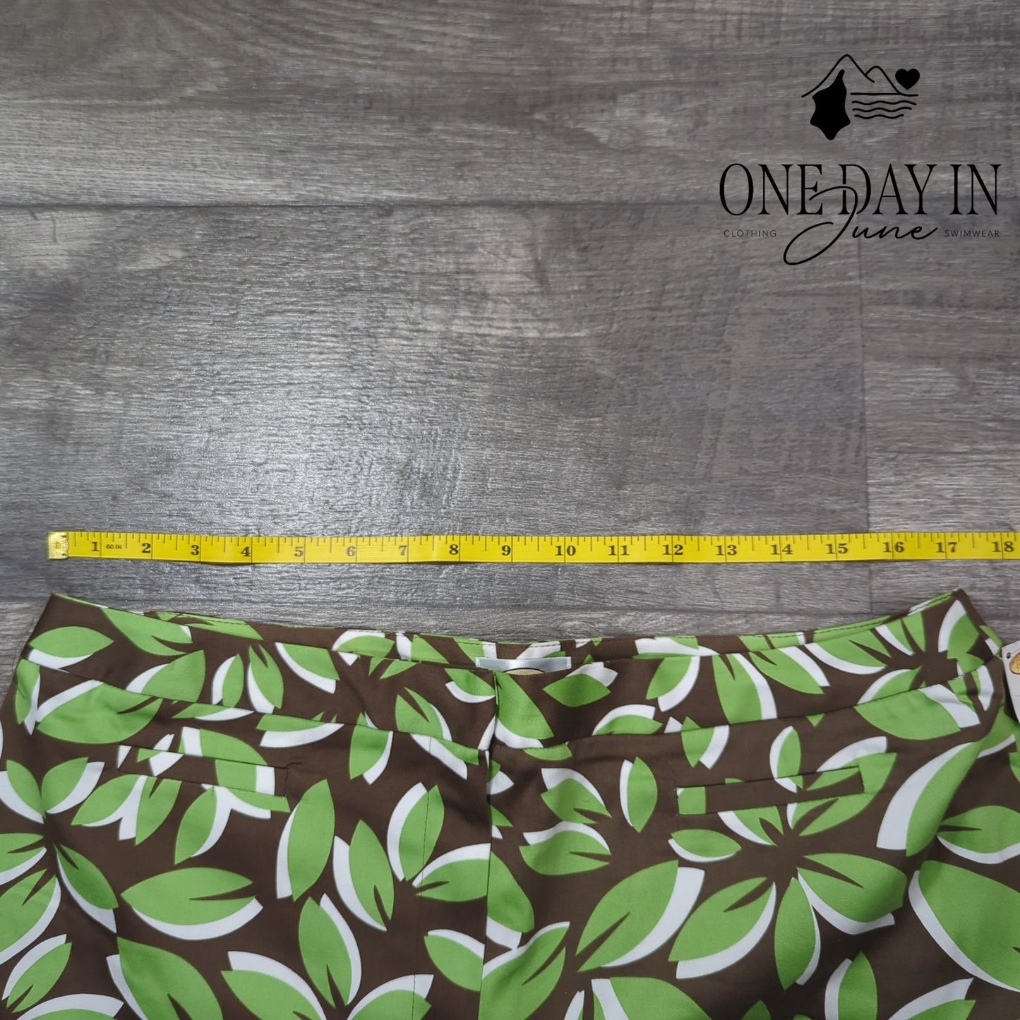 Talbots Tropical Straight Leg Pants Size 16