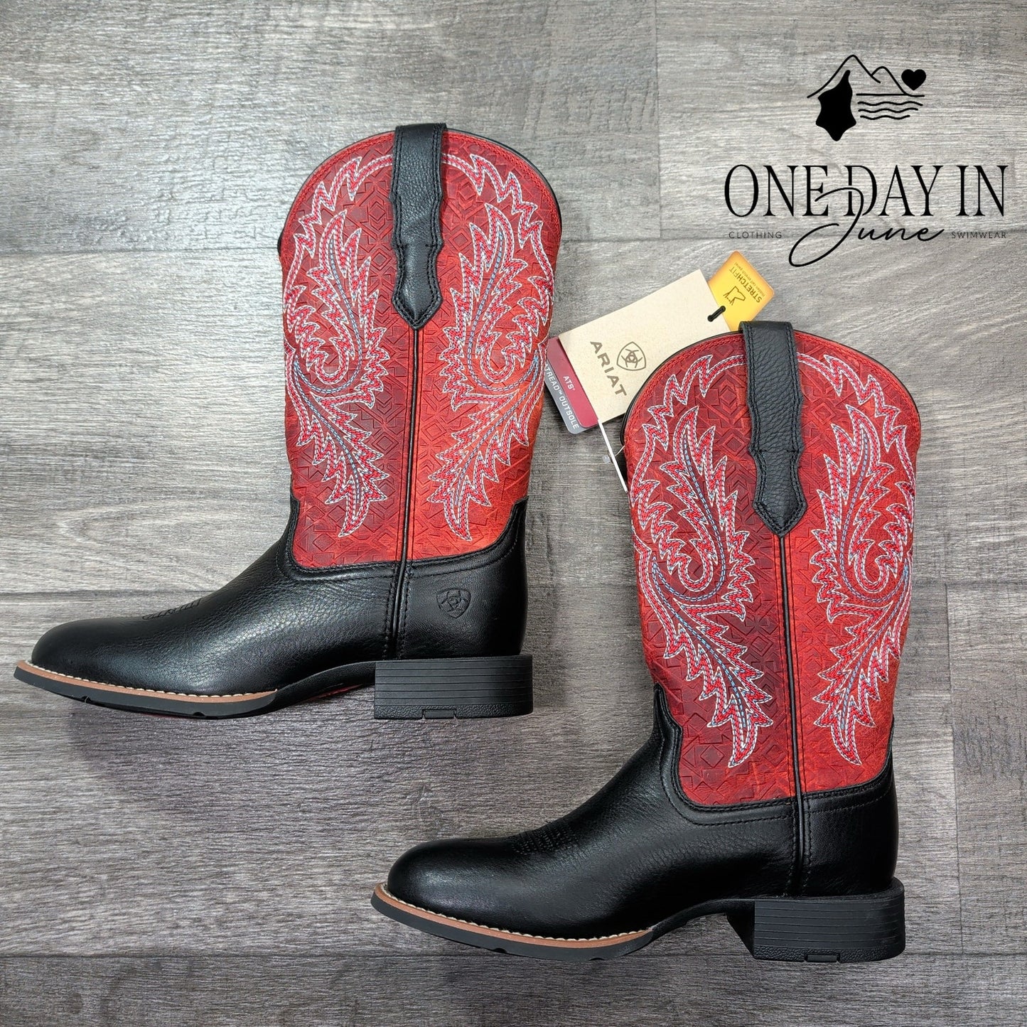 Ariat Round Up StretchFit Cowboy Boots Black Red Leather Western NWT Size 6