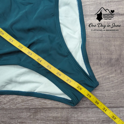 Cupshe Wrap Halter One Piece Swimsuit Size XL
