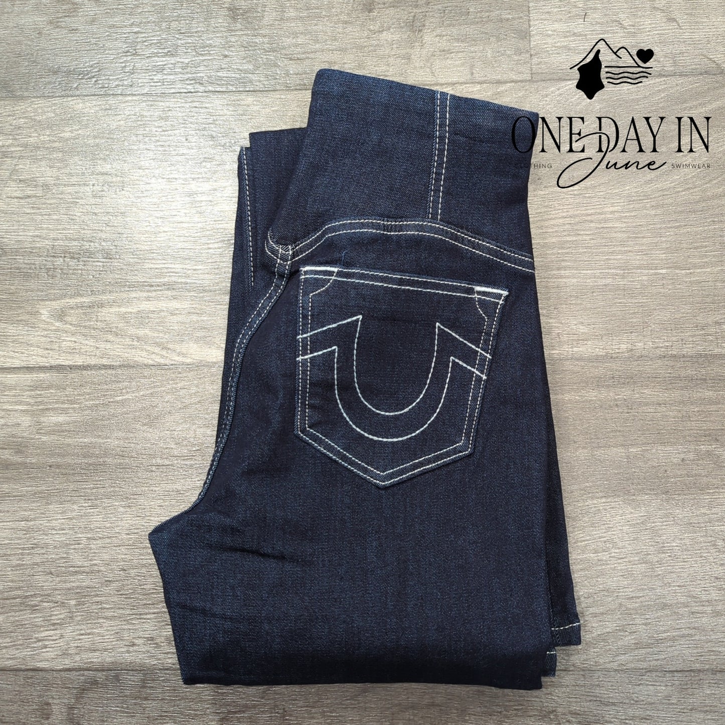 True Religion Truly Snatched Becca Jeans Size 25 (0)