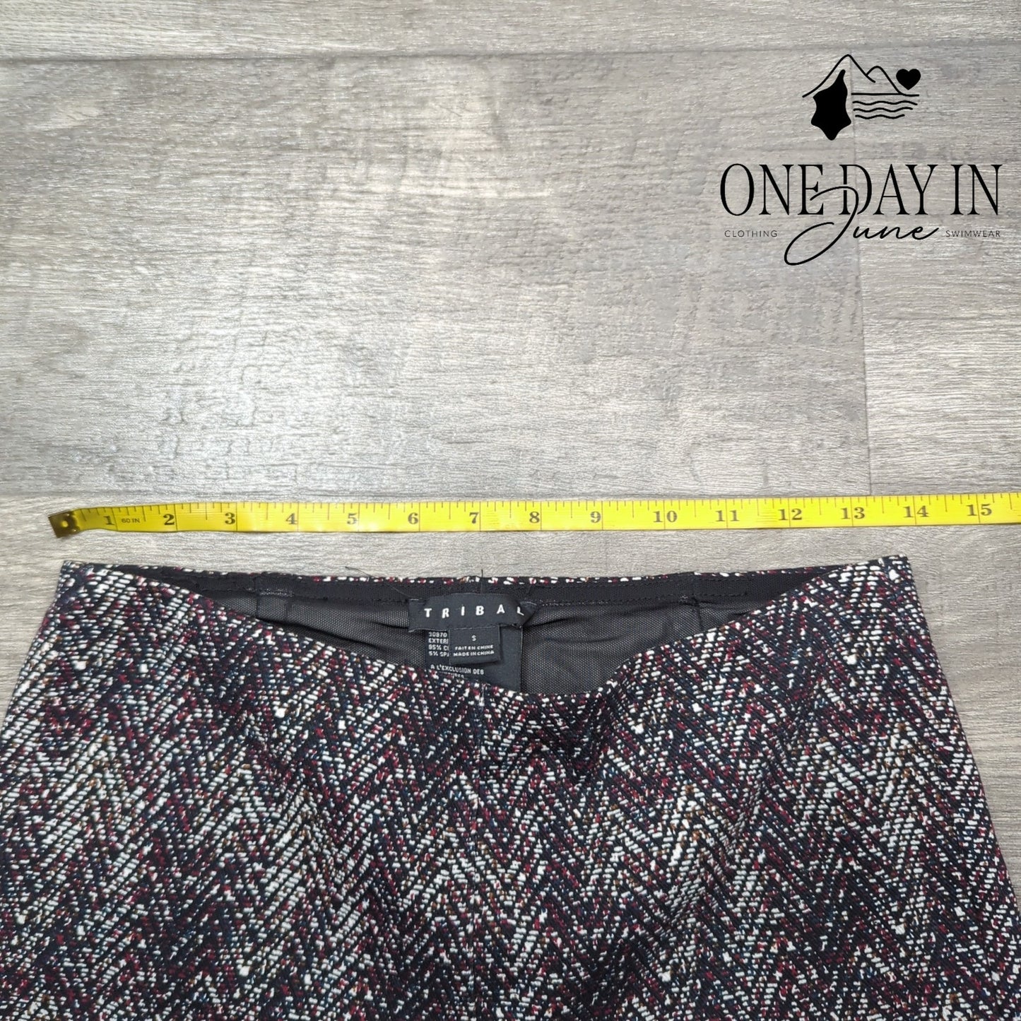 Tribal Pull On Ankle Pants Size S