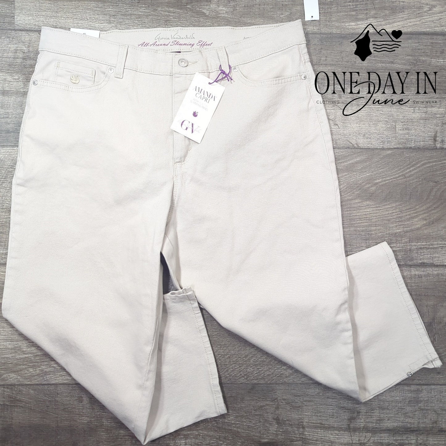 Gloria Vanderbilt Amanda Capri Jeans Size 16