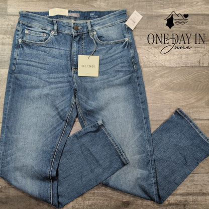 DL1961 Avery Modern Straight Jeans Size 32X32