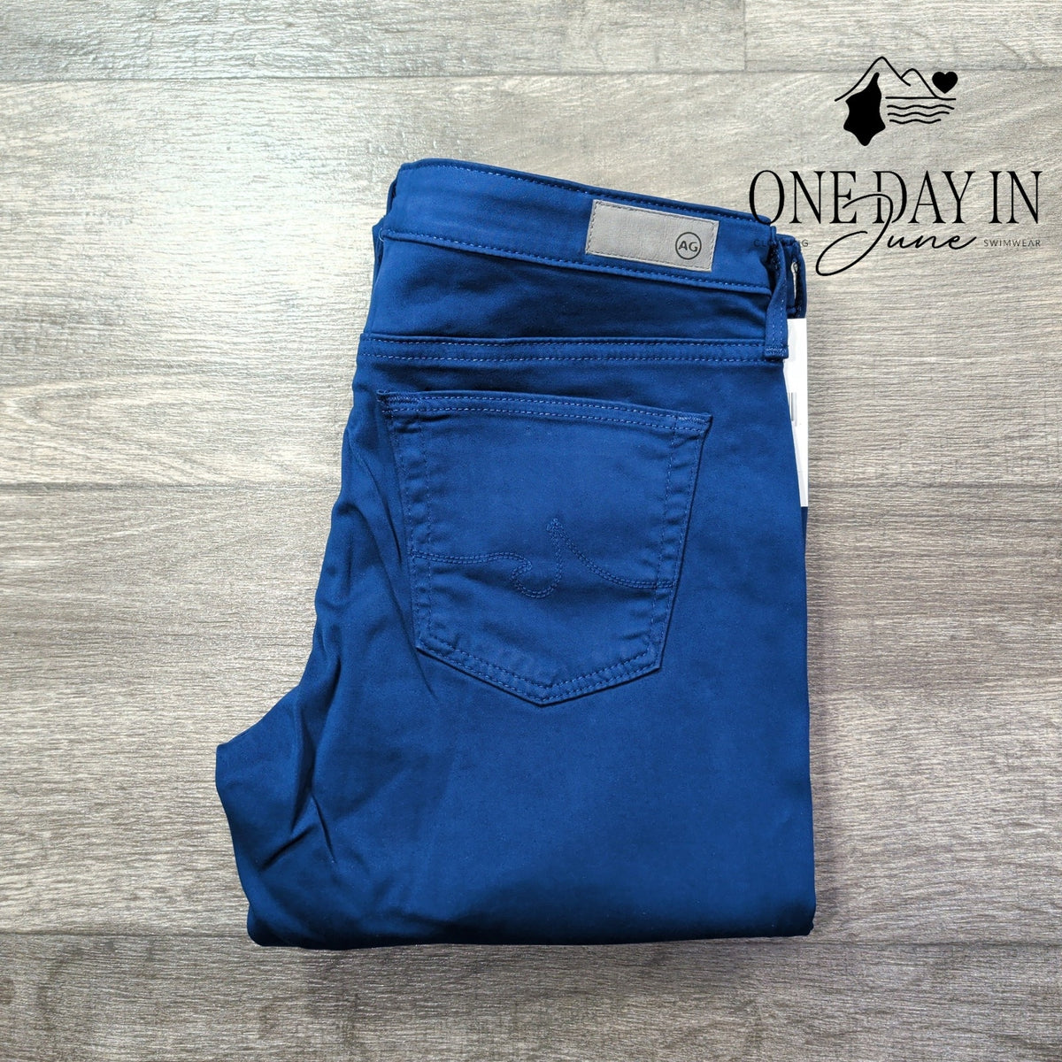 AG Adriano Goldschmied The Stilt Cigarette Leg Jeans Cobalt Blue NWT Size 4 (27)