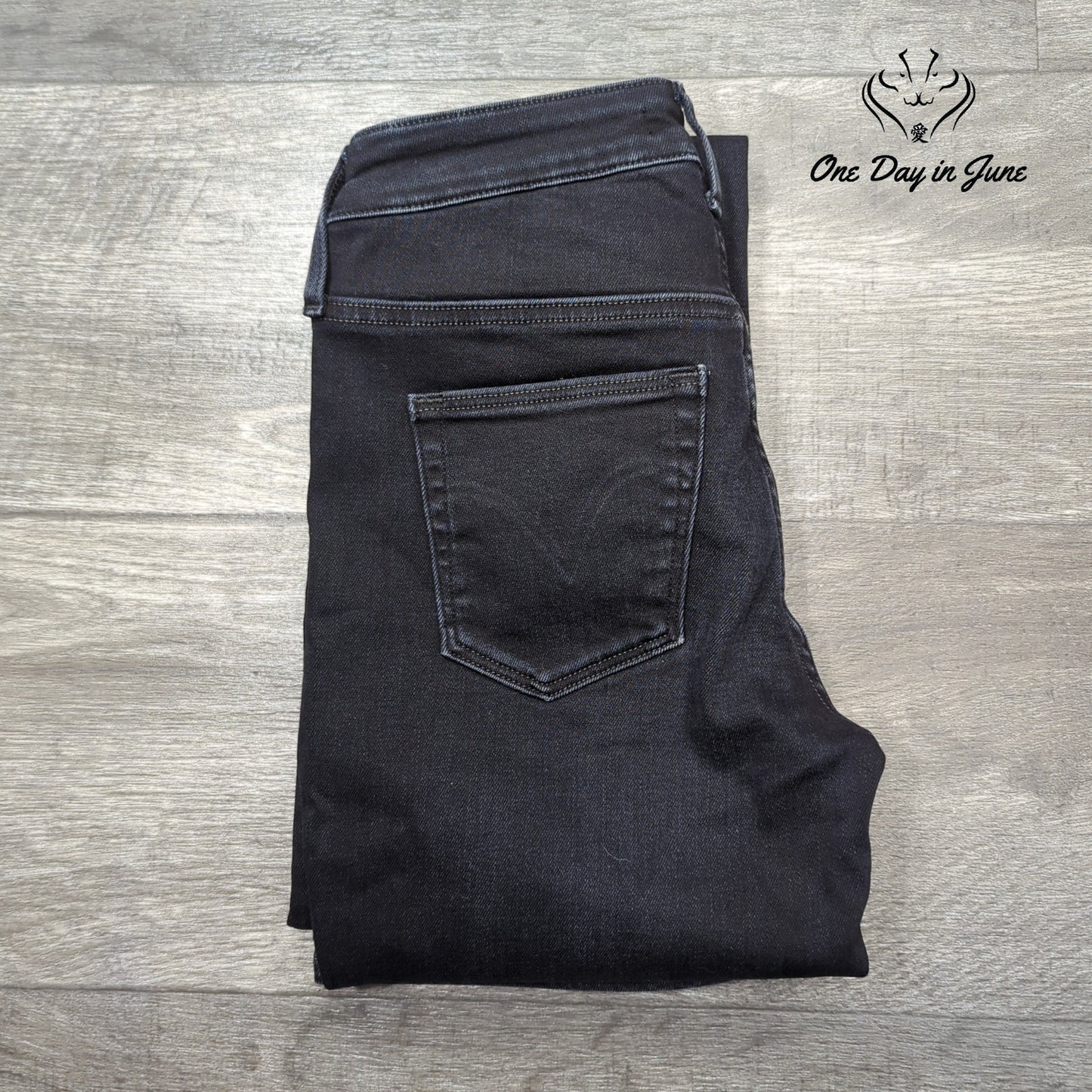 Levi's Made & Crafted Julie Straight Leg Jeans Size 25 (2)
