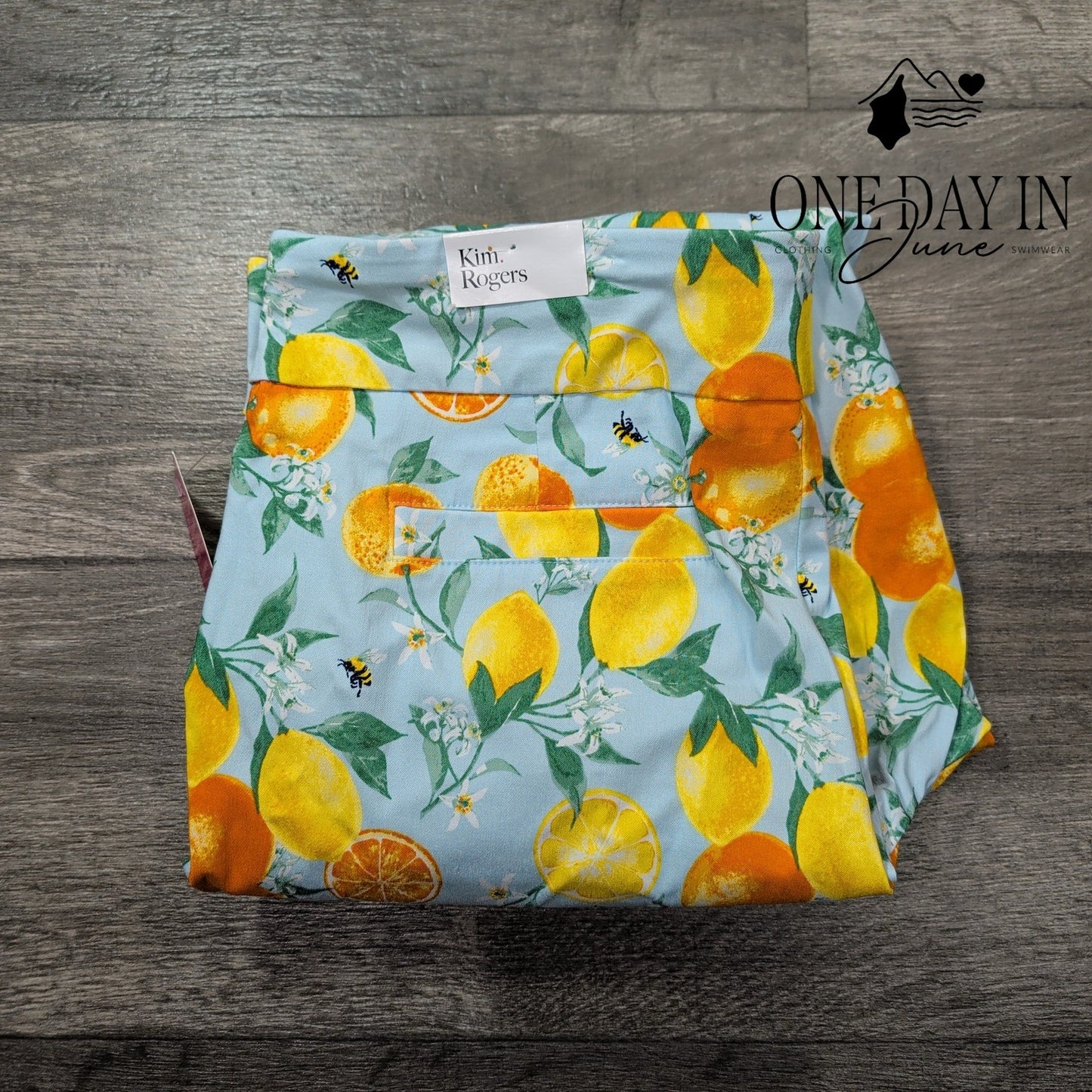 Kim Rogers Lemons Capri Pants Size 14
