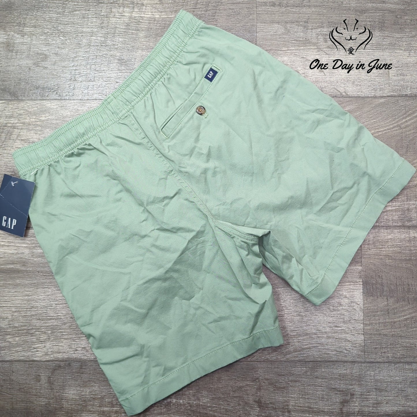 Gap Flat Front Drawstring Shorts Size S
