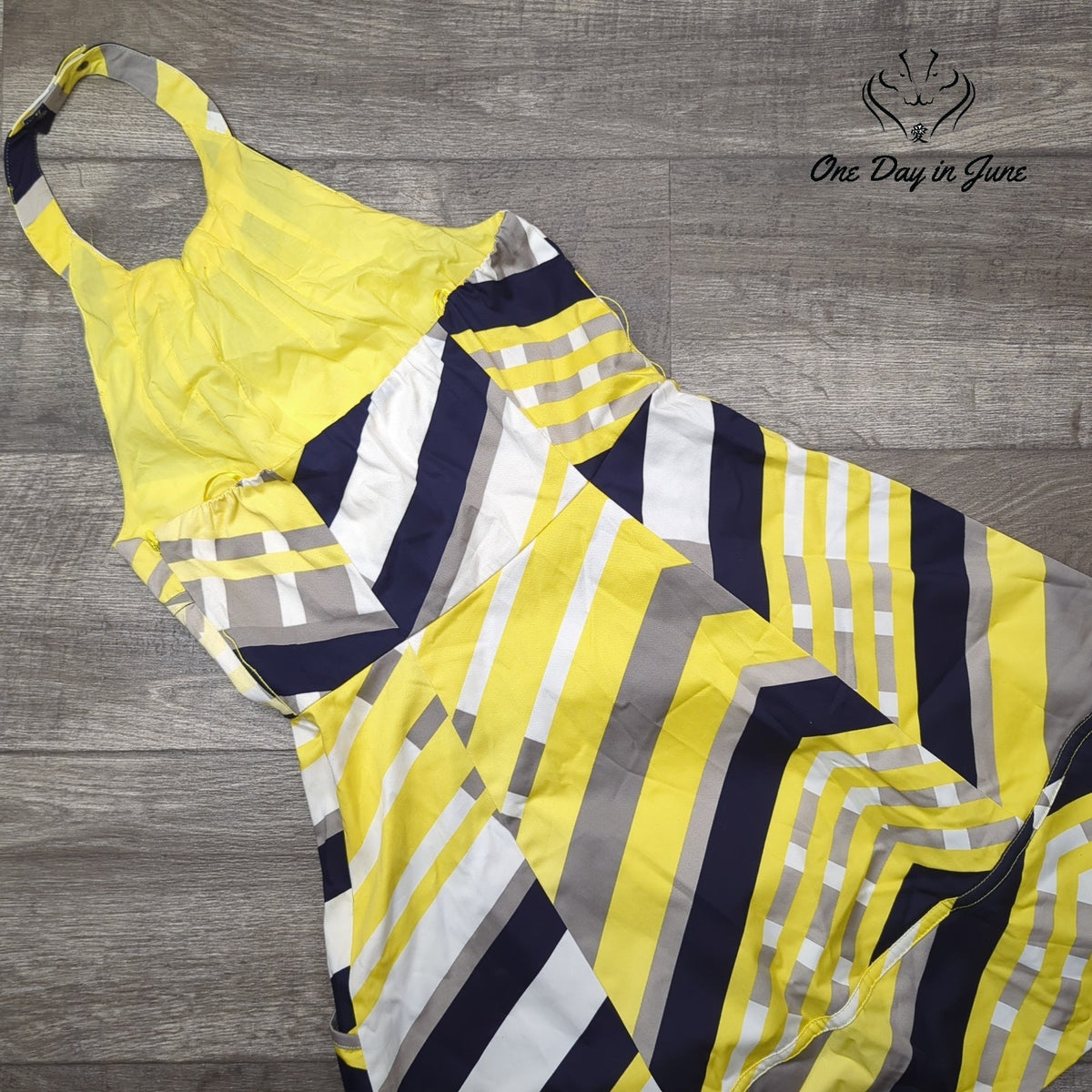 Jessica Simpson Halter Dress Yellow Navy Striped Handkerchief Hem NWT Size 6