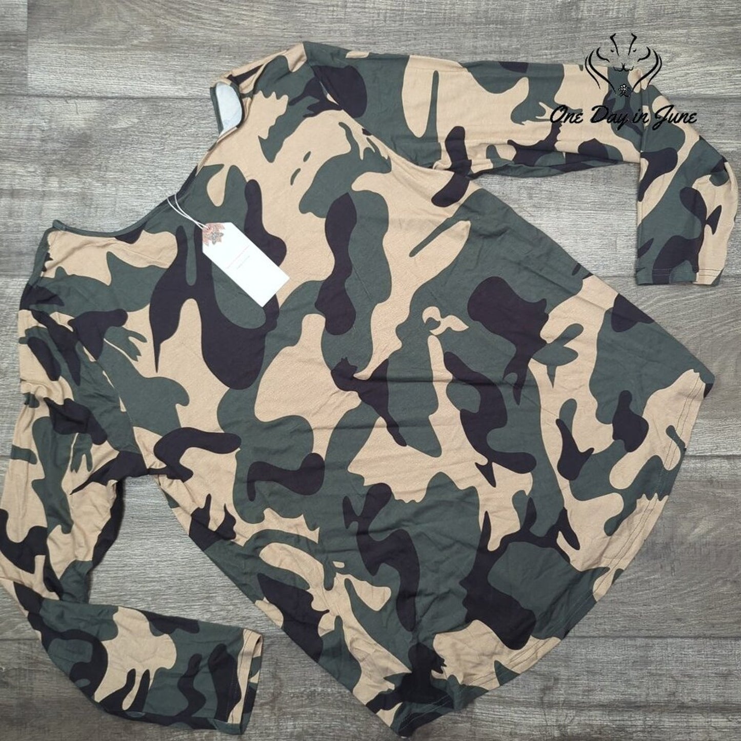 Feiersi Long Sleeve Camo Tee Size XXL