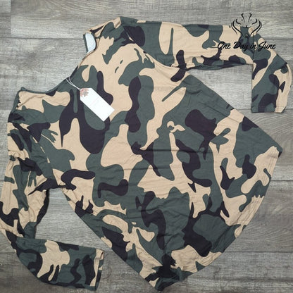 Feiersi Long Sleeve Camo Tee Size XXL