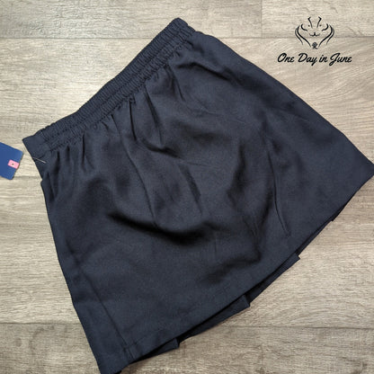 Izod Approved Schoolwear Skort Size 8 Regular