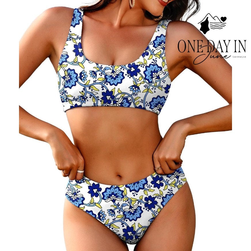 Aimage NWT Floral Crop Bikini Swimsuit Blue White High Waist 2 Piece Size M