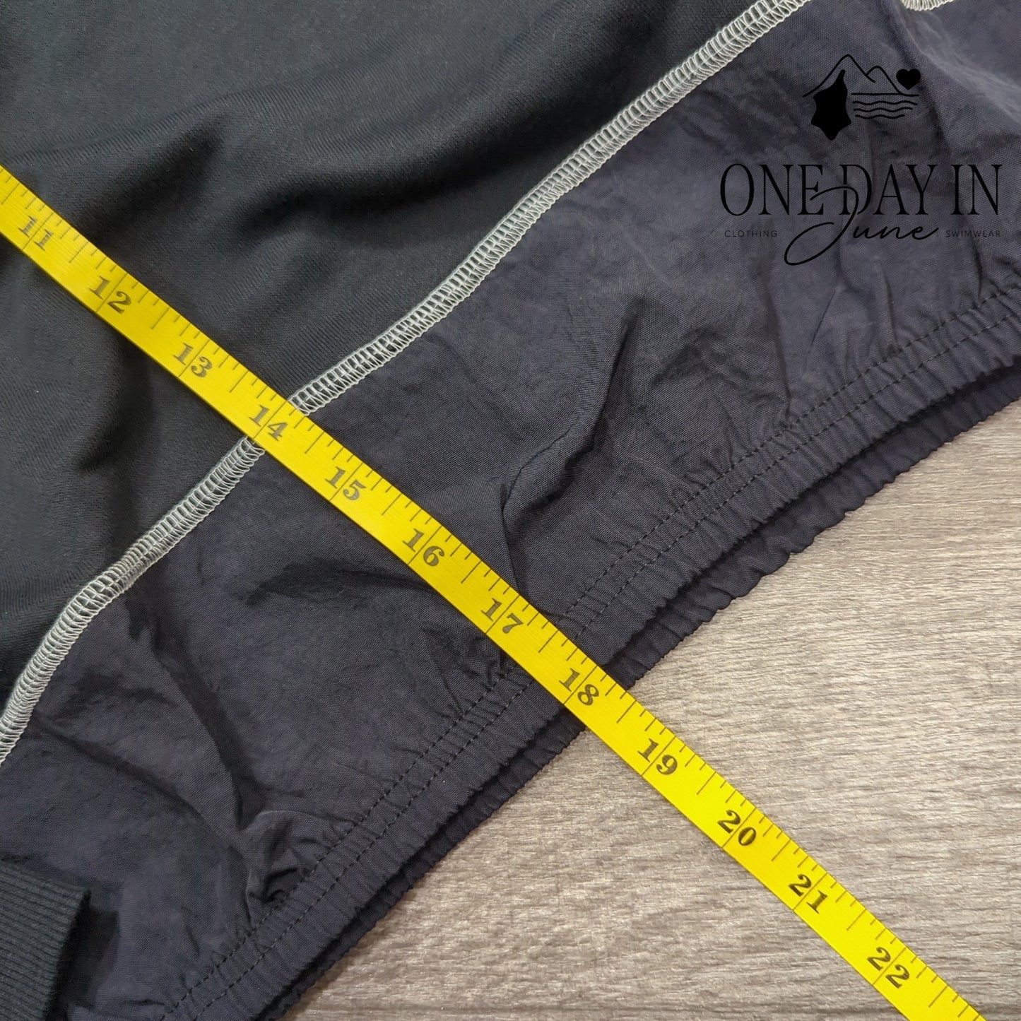 Umbro Pullover Sweatshirt Size M (10/12)