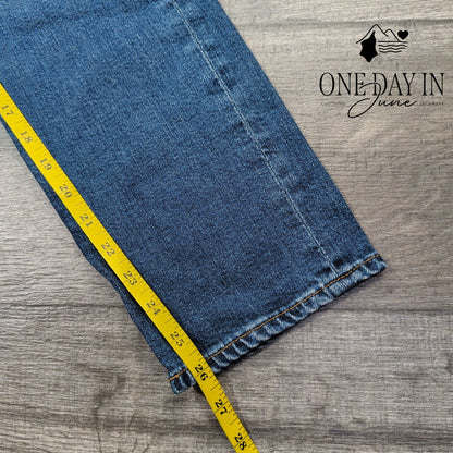 AG Adriano Goldschmied Straight Leg Crop Jeans Blue Denim NWT Size 4 (27)
