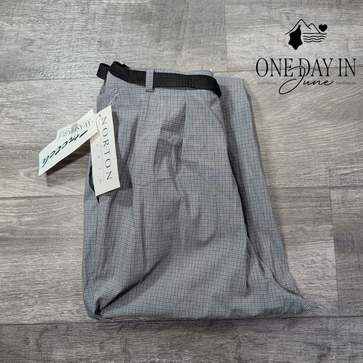 Norton McNaughton Womens Belted Straight Leg Dress Pants Gray Check NWT Size 12