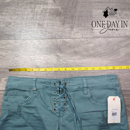 Billabong Lite Hearted Lace Up Denim Shorts Size 28 (6)