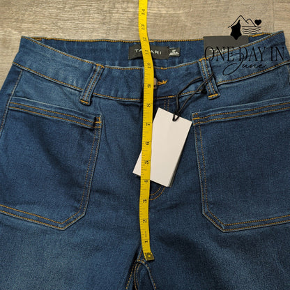 Tahari Petite Natalie Mid Rise Miniboot Jeans Blue Seta Silk NWT Size 6P