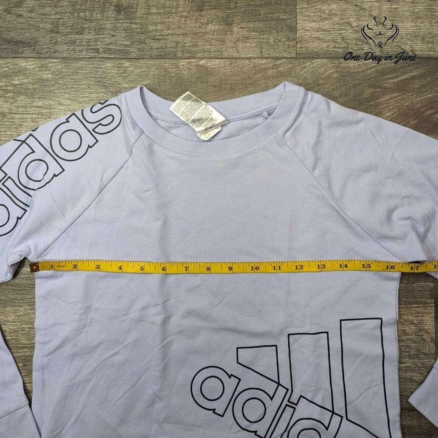 Adidas Long Sleeve Light Sweatshirt Size M (10/12)