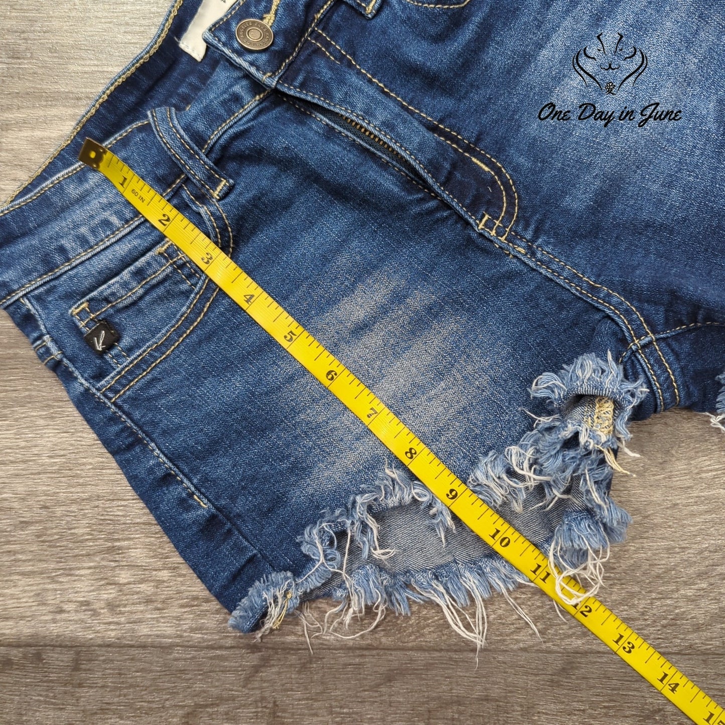 KanCan Juniors Denim Shorts Size 5