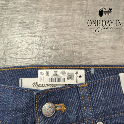 Madewell Petite The Vintage Flare Jeans Size 2P (26P)
