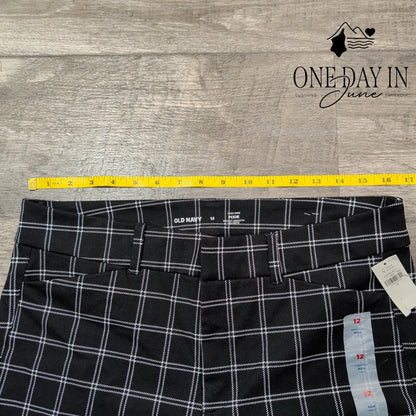 Old Navy High Rise Pixie Ankle Pants Size 12