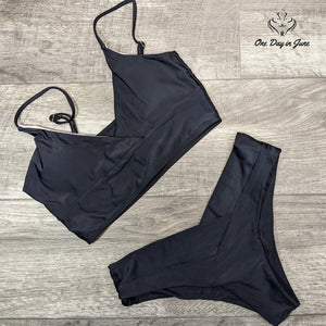 ODIJ Cross Front Bikini Swimsuit Size M