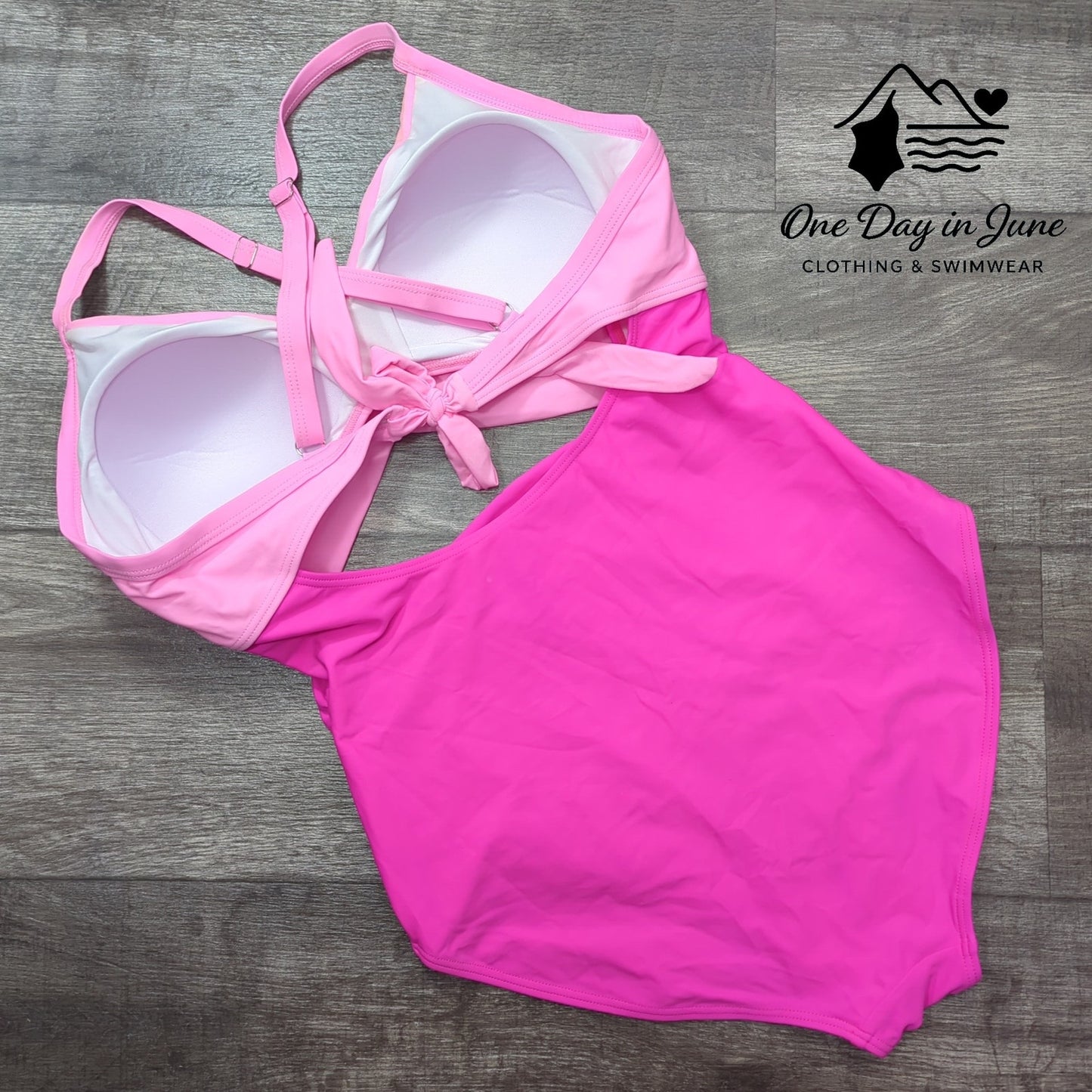 Eomenie Cross Front Cut Out Tie Back One Piece Swimsuit Size L