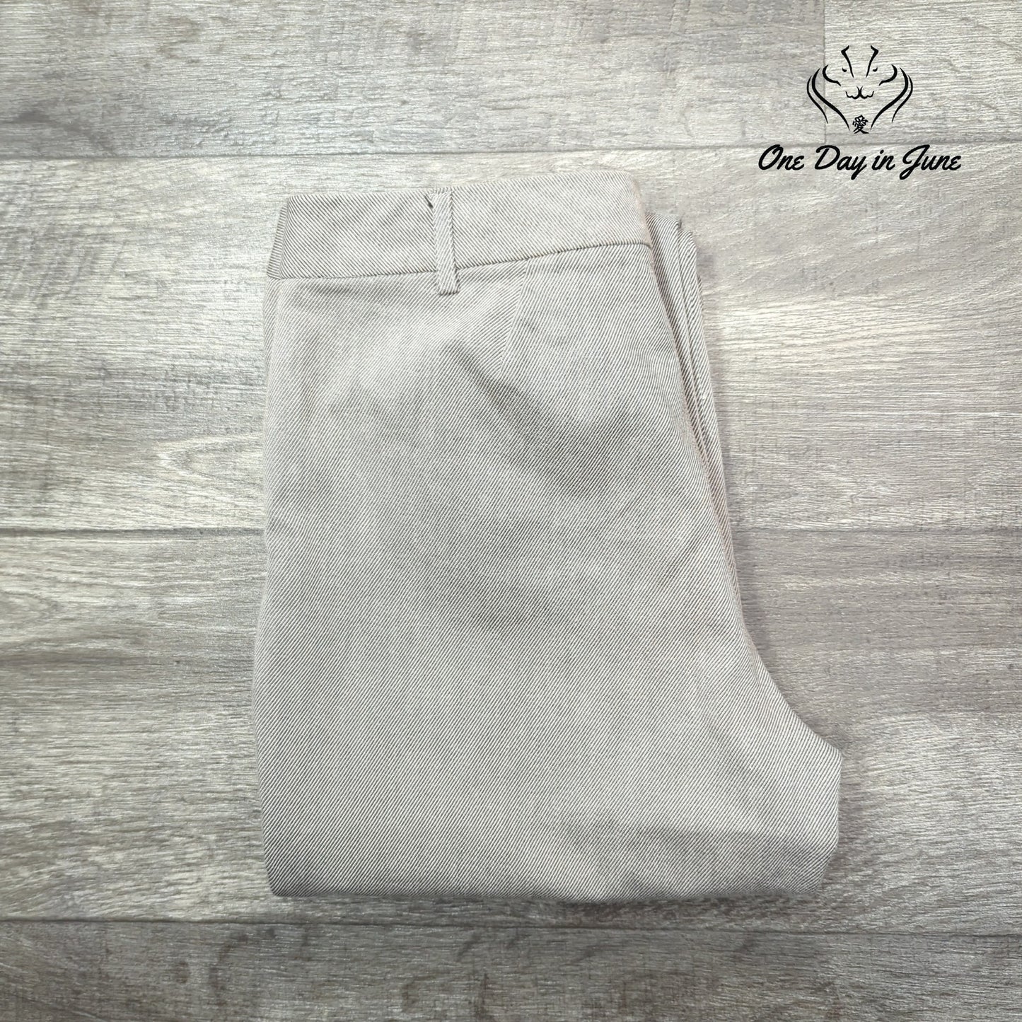 B. Moss Clothing Company Straight Leg Dress Pants Size 6