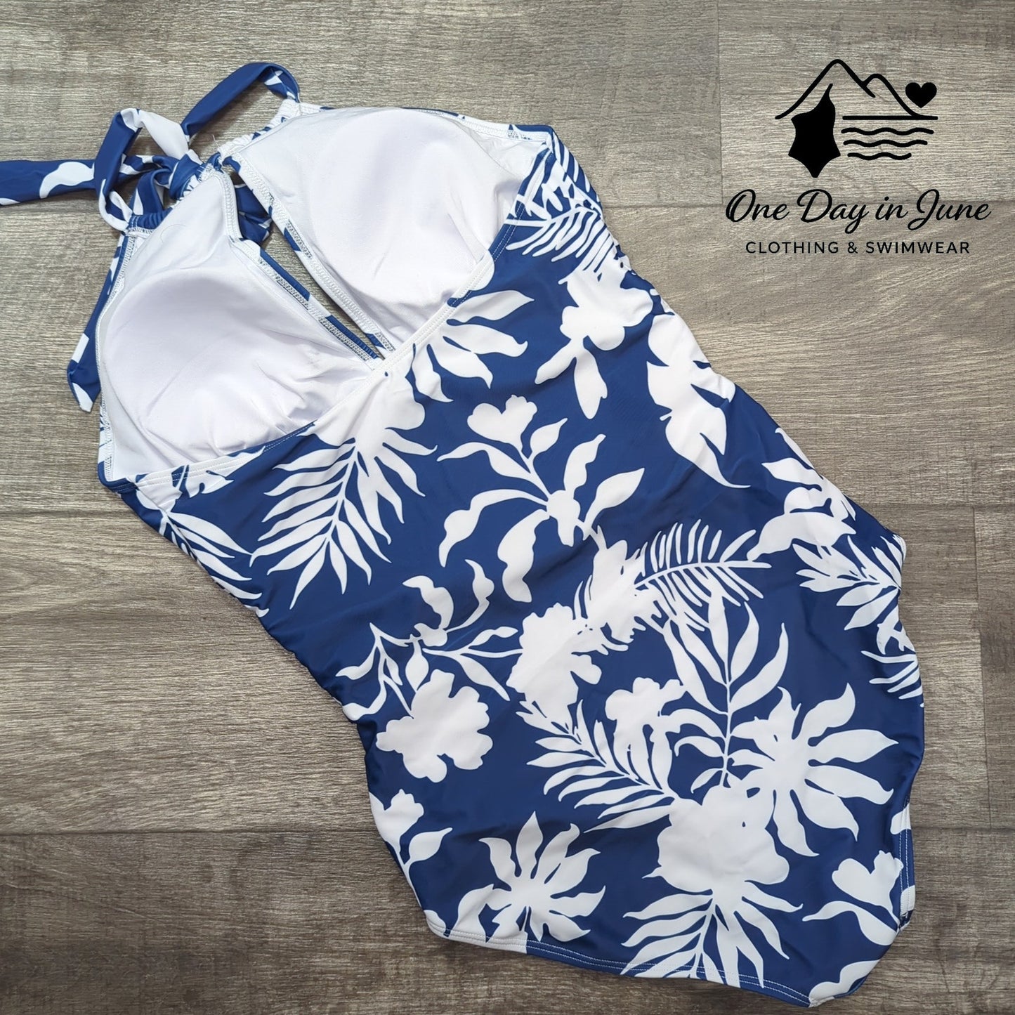 Charmleaks Halter Tummy Control Palm Leaf One Piece Size L