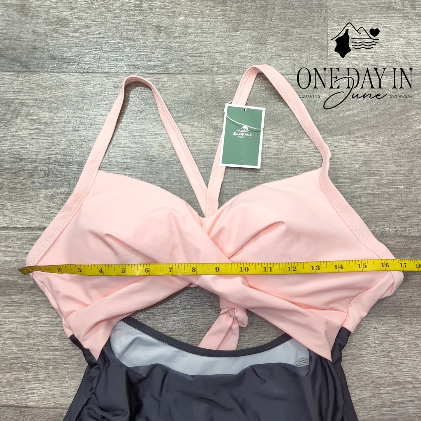 Eomenie Cross Front Cut Out One Piece Swimsuit Size L