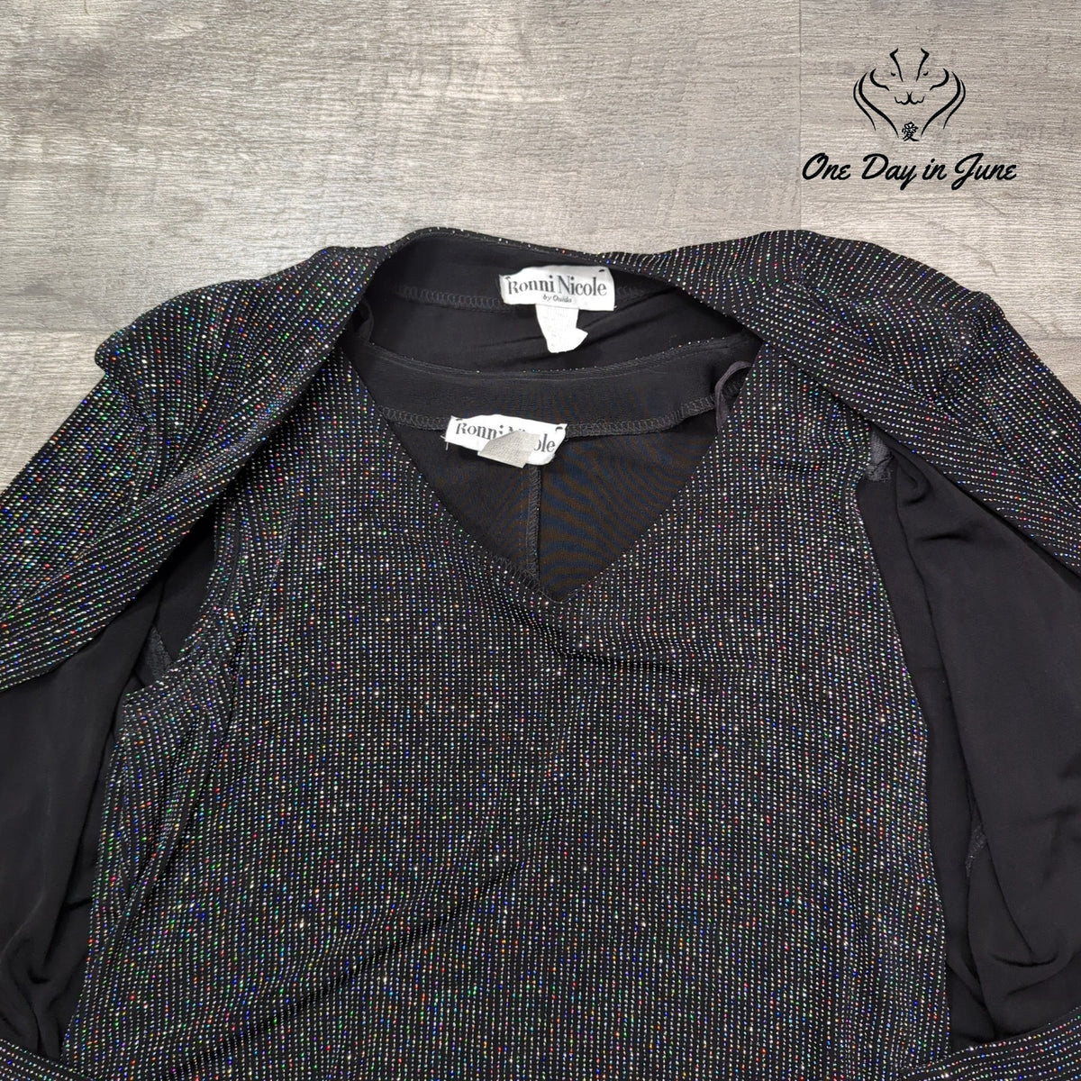 Ronni Nicole Ouida Sparkle Metallic Jacket Shoulder Pads NWT Size 16