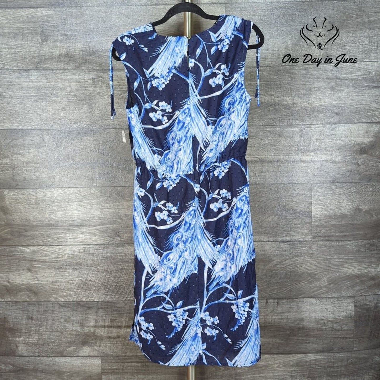 Liz Claiborne Short Sleeve V Neck Dress Size S