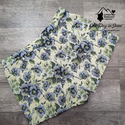Altar'd State Floral Lined Shorts Size L