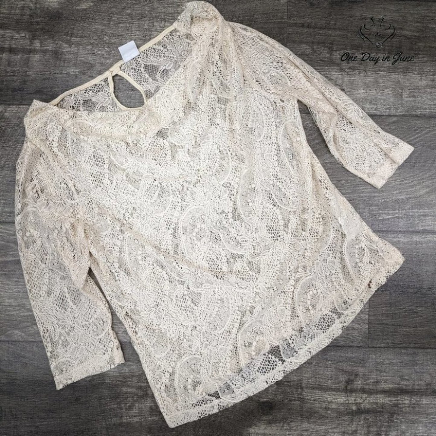 Vero Moda Swag Front Lace Top Size M