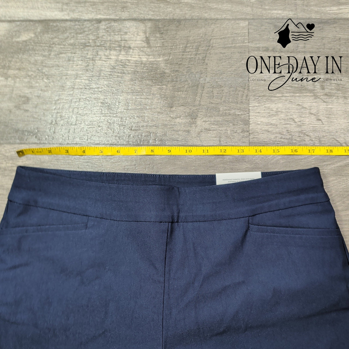 Chico's So Slimming Brigitte Shorts Navy Blue 10" NWT Size Chico's 2 (12)