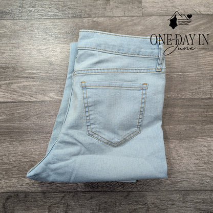 Old Navy Mid Rise Super Skinny Jeans Size 10