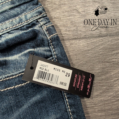 Miss Me Signature Straight Leg Jeans Medium Wash NWT Size 8 (29)
