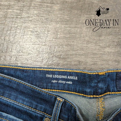 AG Adriano Goldschmied The Legging Jeans Distressed Skinny NWT $215 Size 4 (27)